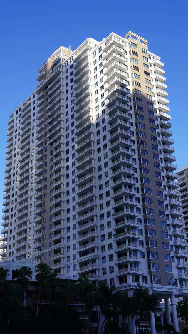 Courts Brickell Key  photo 3